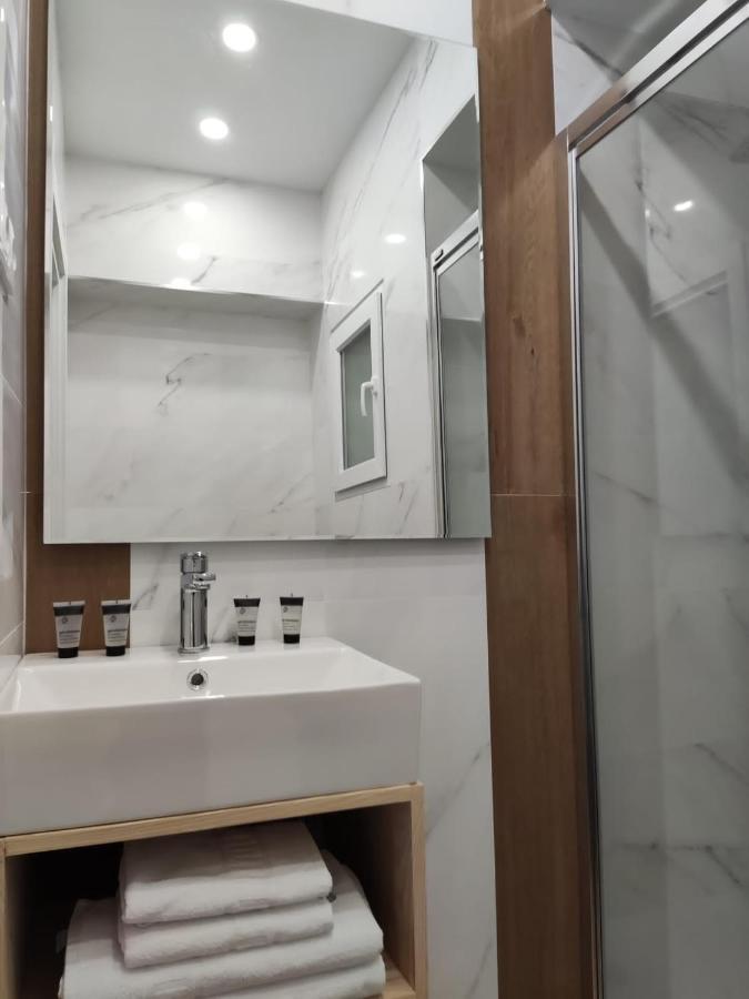 Hostal La Mexicana Santander Esterno foto
