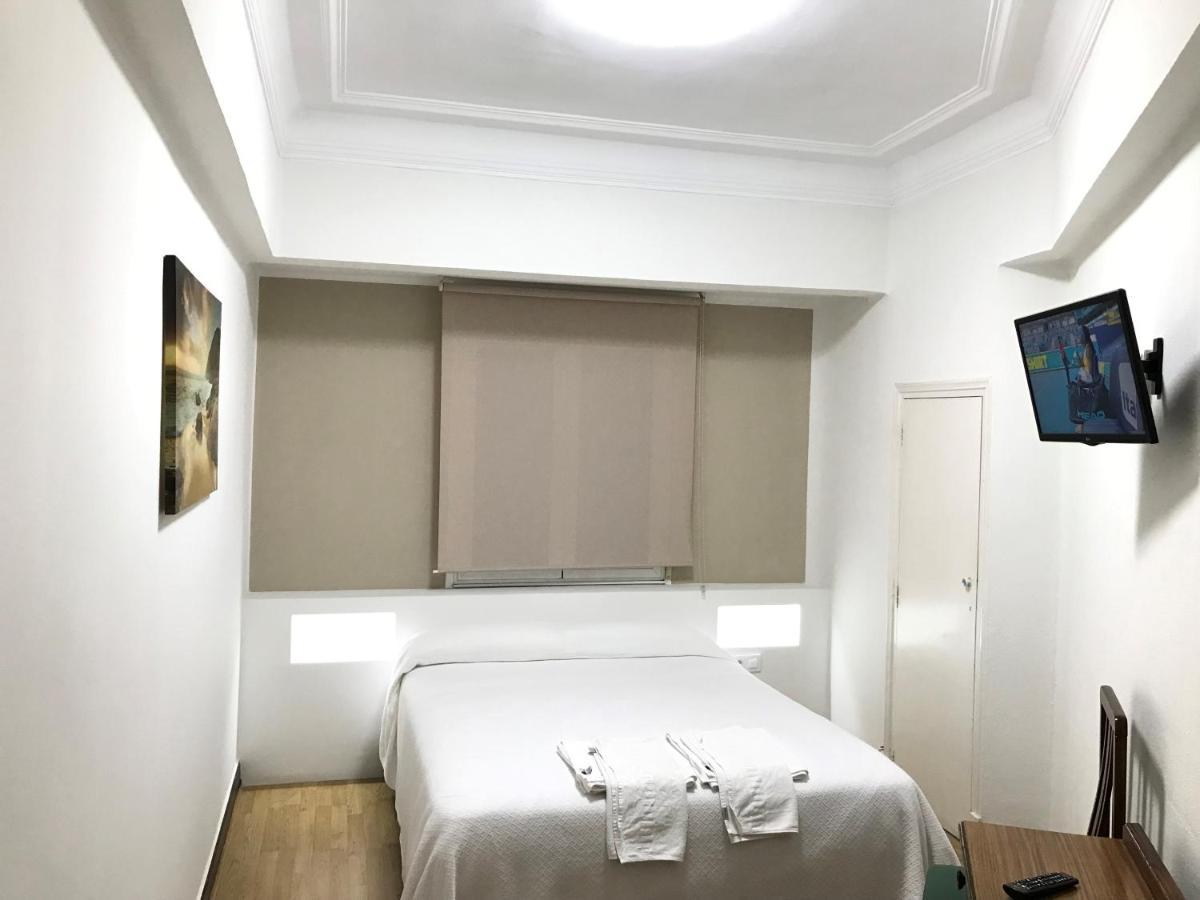 Hostal La Mexicana Santander Esterno foto